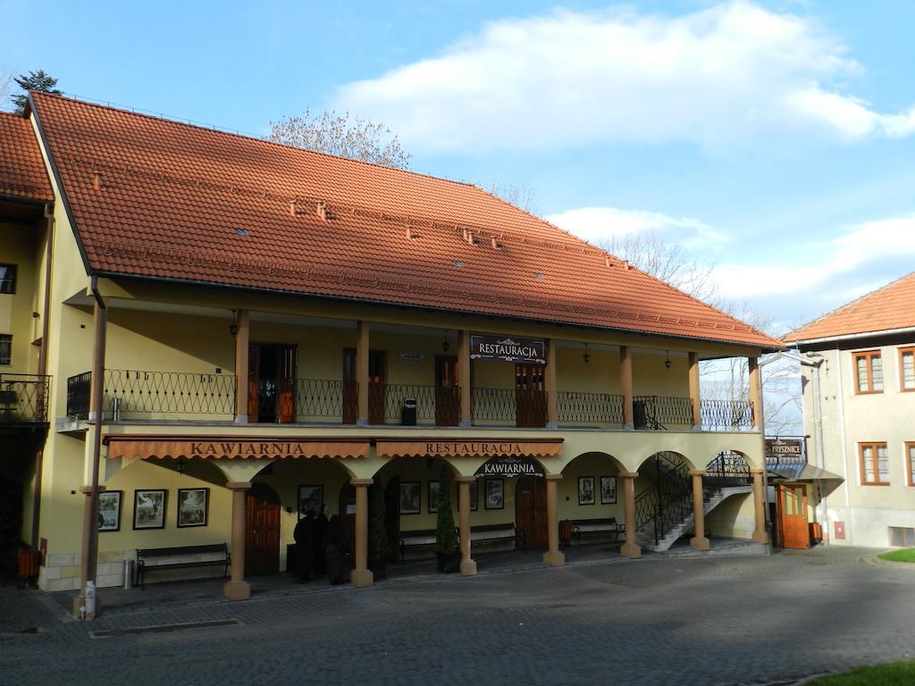 Отель Dom Pielgrzyma Кальвария-Зебжидовская Экстерьер фото